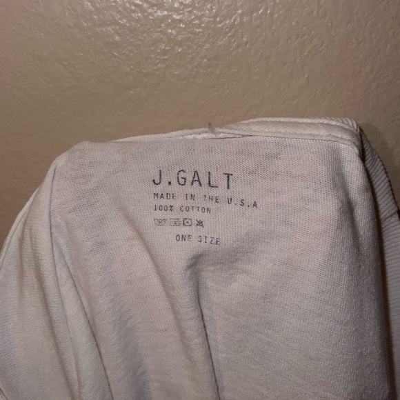 Brandy Melville Oversized White Graphic Tee West Coast - Picture 4 of 4